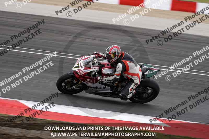 cadwell no limits trackday;cadwell park;cadwell park photographs;cadwell trackday photographs;enduro digital images;event digital images;eventdigitalimages;navarra;no limits trackdays;peter wileman photography;racing digital images;trackday digital images;trackday photos